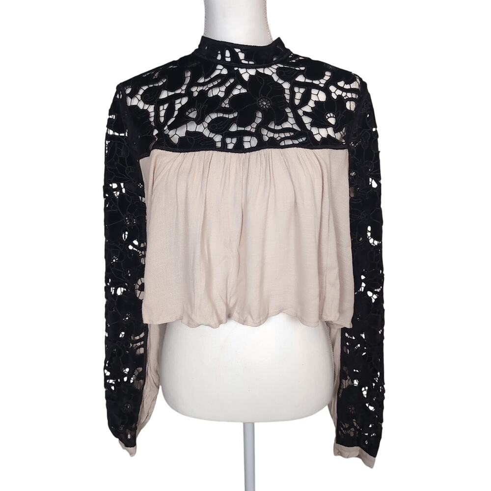 NWOT Free People Black Velvet Cutout Lace Crop Top Size 6